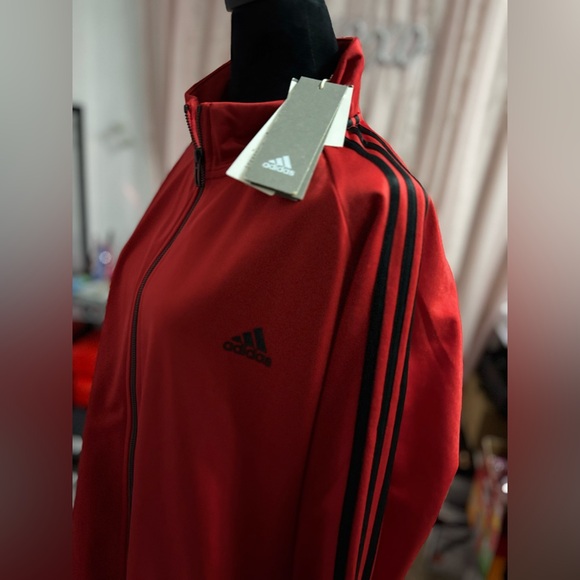 Adidas Men's Red Track Jacket, size 2X,
Brand new never worn!❤️ - Picture 7 of 12